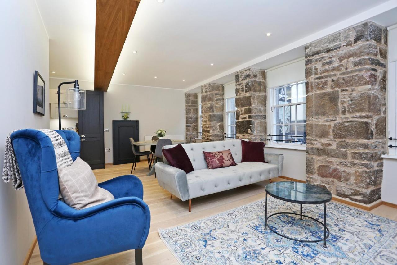 Joivy Refurbished Home On The Royal Mile Единбург Екстер'єр фото