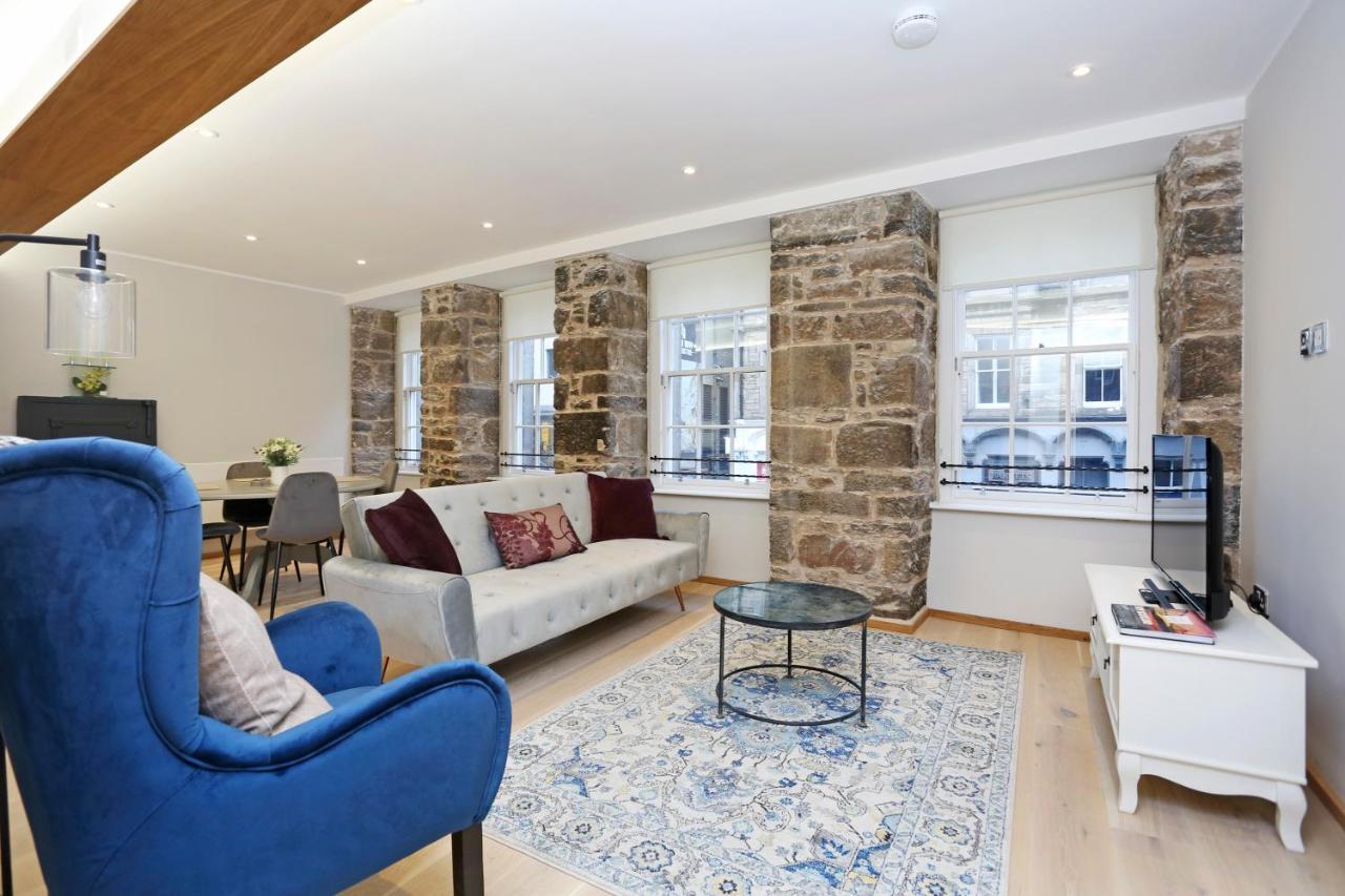 Joivy Refurbished Home On The Royal Mile Единбург Екстер'єр фото