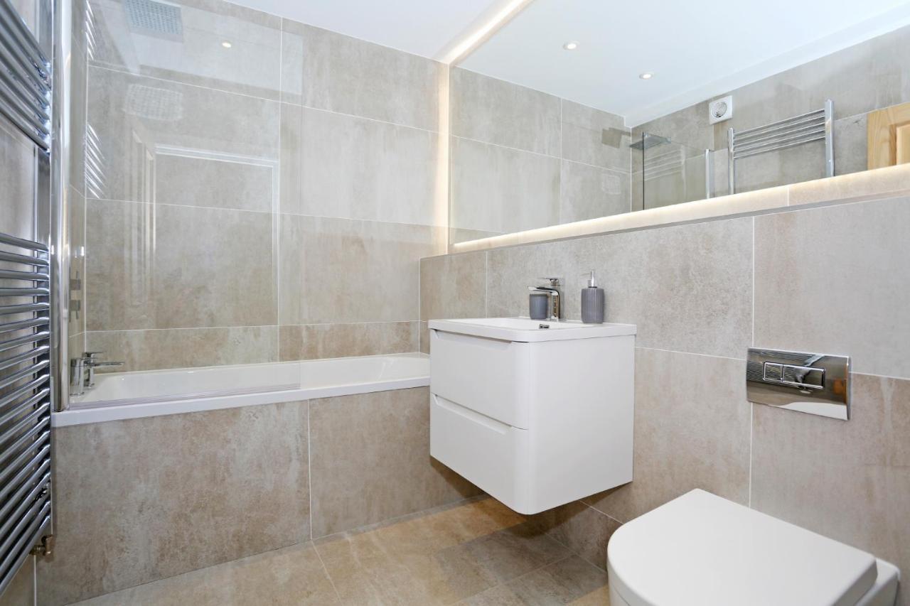 Joivy Refurbished Home On The Royal Mile Единбург Екстер'єр фото